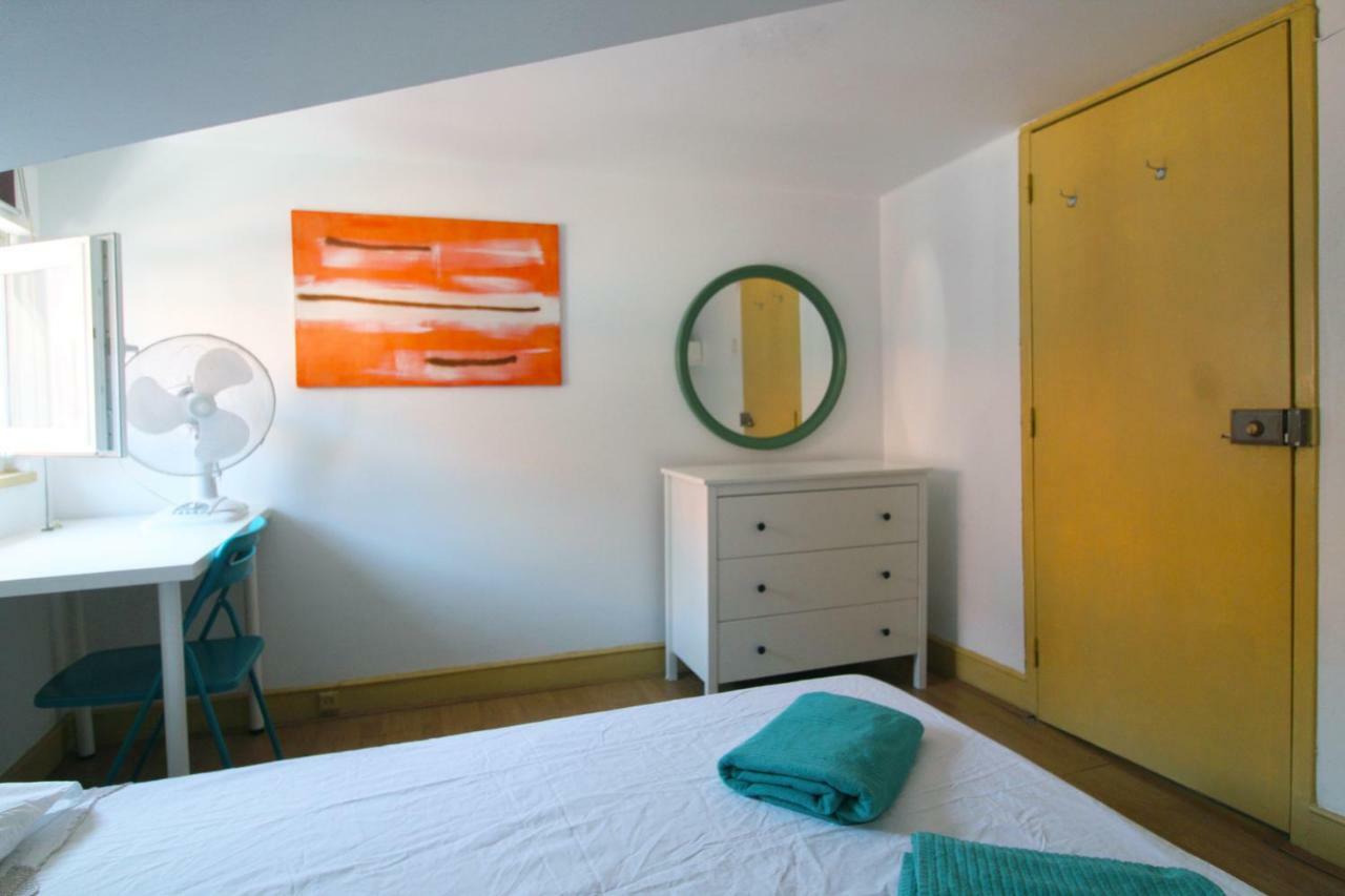 Room In Marechal Saldanha 3Rd Floor Lisboa Rum bild